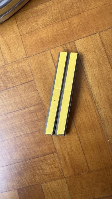 Adesivo de vedaçao e anti-colisao