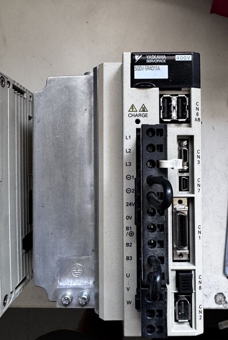 Serwonapęd Yaskawa SGDV-3R5D01A, SGDV-1R9D01A, SGDV-5R4D11A