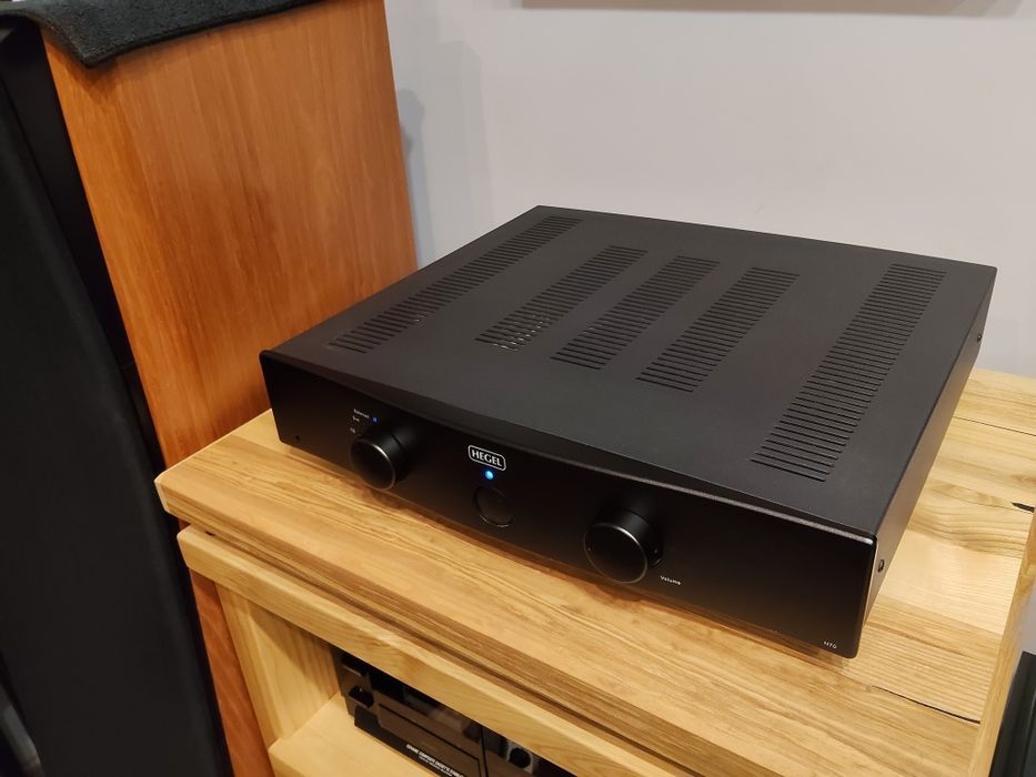 Wzmacniacz Hegel H70 z Dac, XLR, toslink, coaxial
