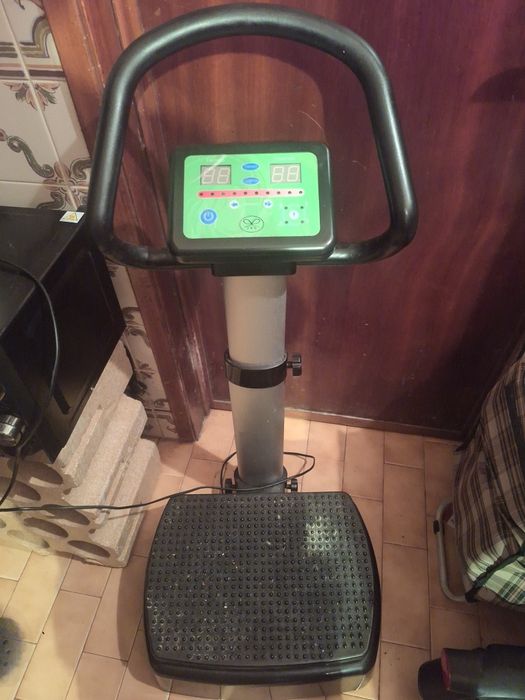 Maquina para fazer aulas de  Fitness