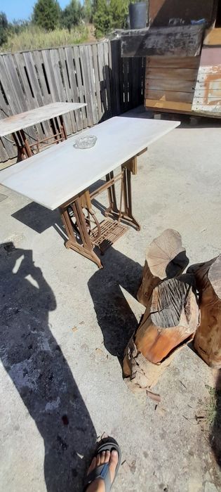 Mesa pedra base singer