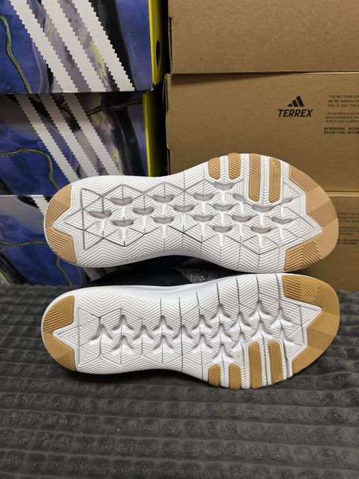 Жіночі кросівки для тренувань Nike Flex Trainer 9 38(24см) оригінал