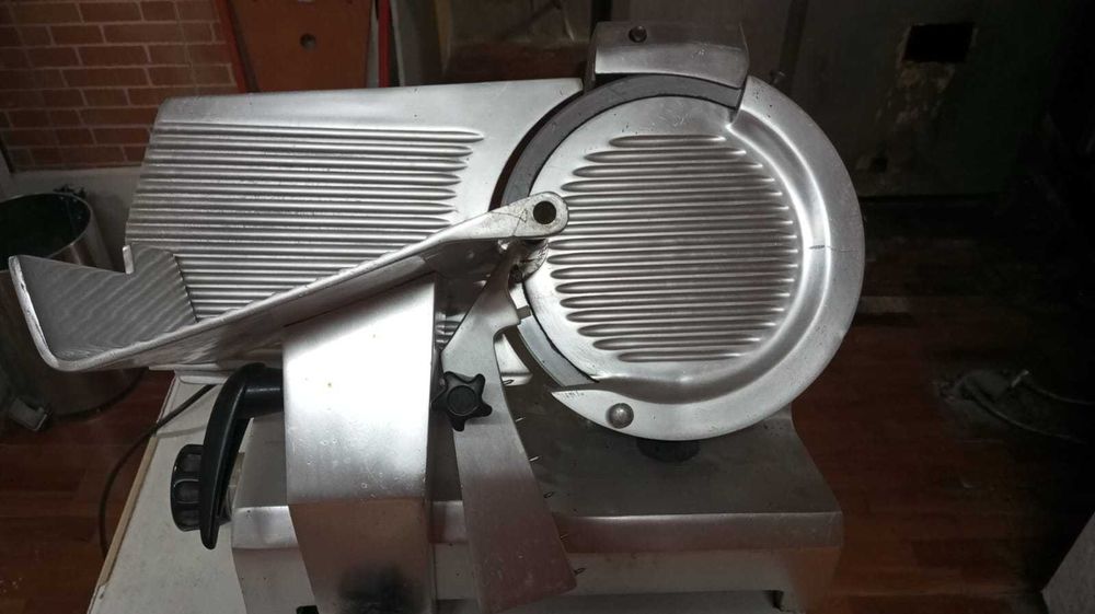 Maquina de corte fiambre