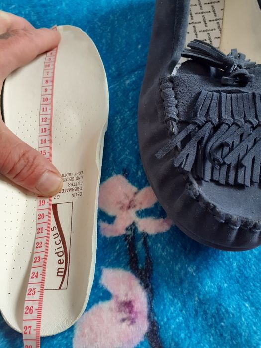 Uzywane mokasyny tegosc g rozmiar 7 czyli 40 marki medicus