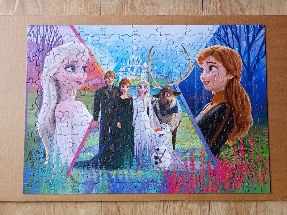 Trefl Puzzle Crazy Shapes Kraina Lodu  Frozen 160 el.