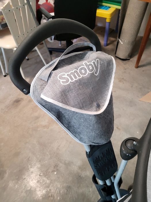 Triciclo evolutivo Smoby Baby Driver Confort 3 em 1