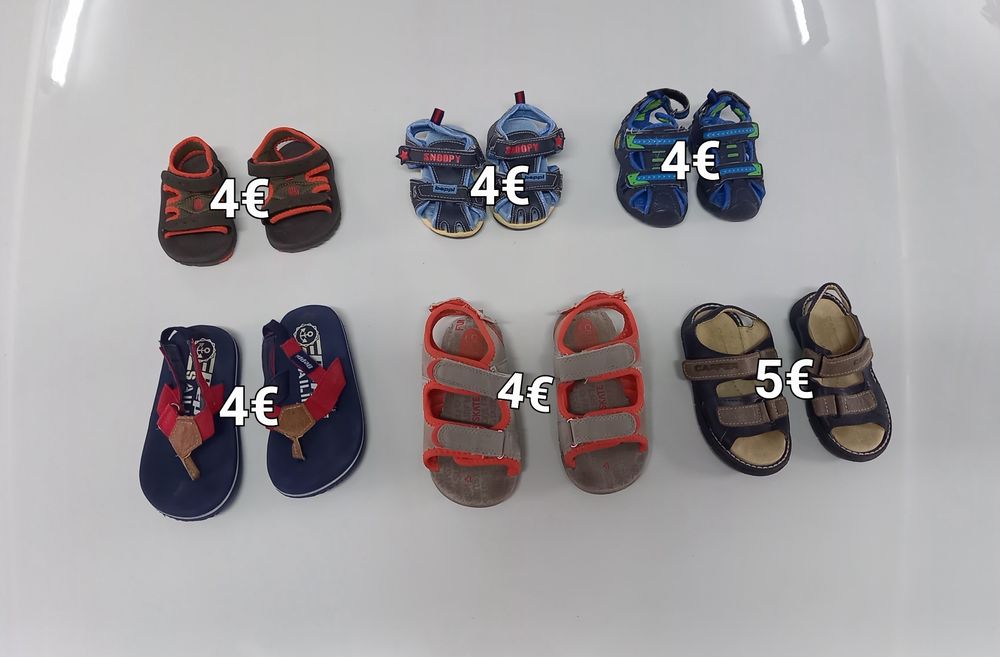 Sandálias de bebé e criança
