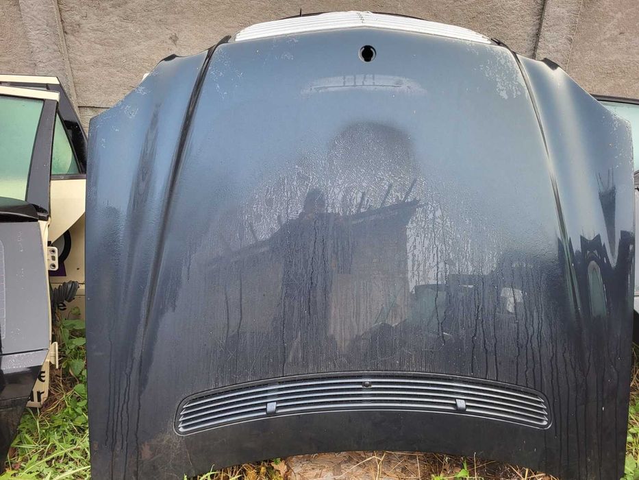 W211 C189 Maska przedlift