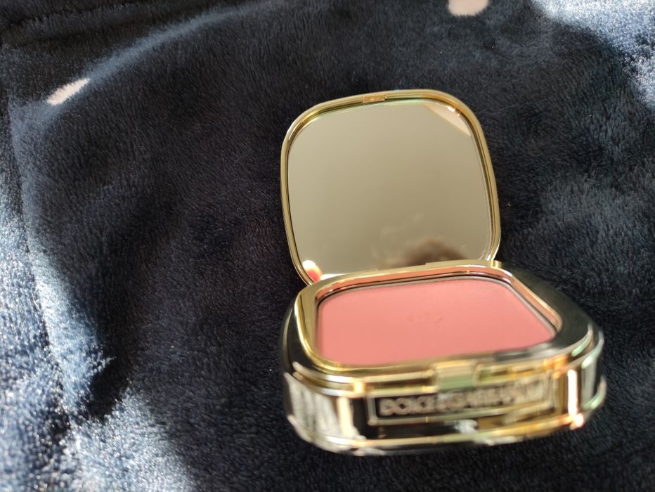 Dolce& Gabbana, róż 03 hopeful rose