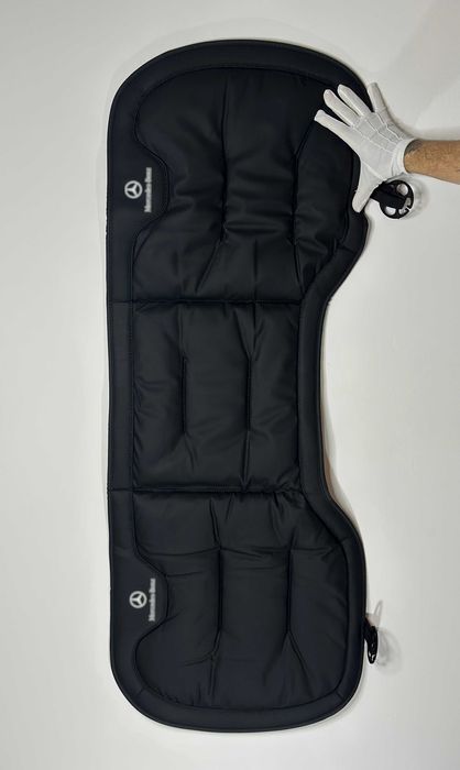 Mata ochronna SIEDZENIE TYLNE MERCEDES na fotele samochodowe KAŻDY MOD