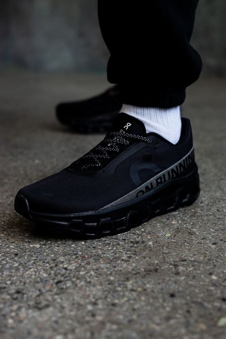 Кросівки ON Cloudmonster 2 Running Black/grey premium