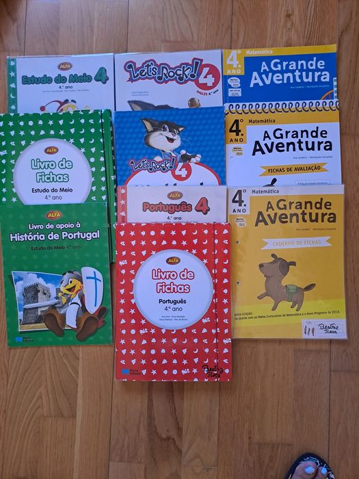Manuais escolares   4 ano