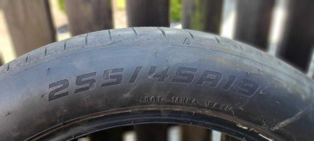 Nowe opony 255/45R19 4szt