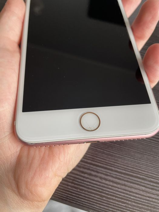 IPhone 7 Plus 32 GB case + szkło hartowane GRATIS