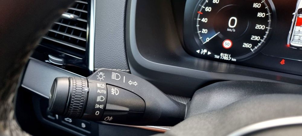 Volvo XC 90 2.0 T8 PHEV R-Design AWD