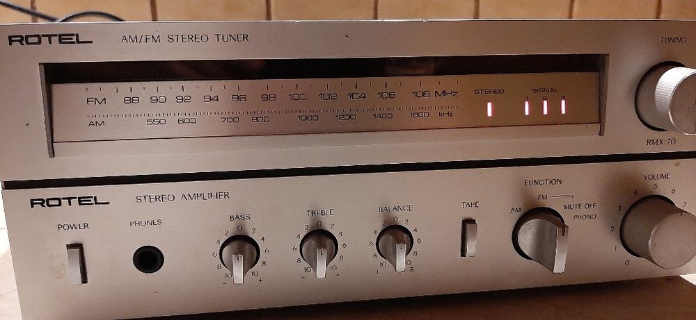 Amplituner rotel rmx-70