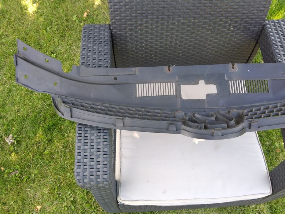 Atrapa grill wlot powietrza Hyundai i30 07-12