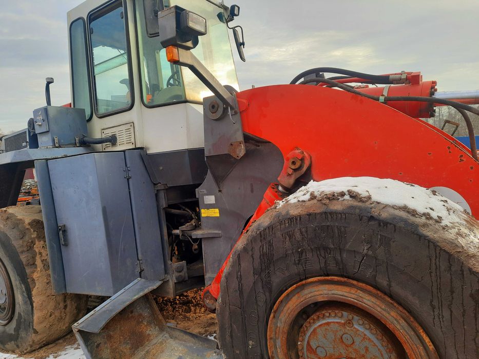 ładowarka O&K L45 siłownik podnoszenia ramienia