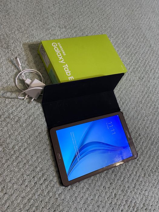 Продам планшет Samsung