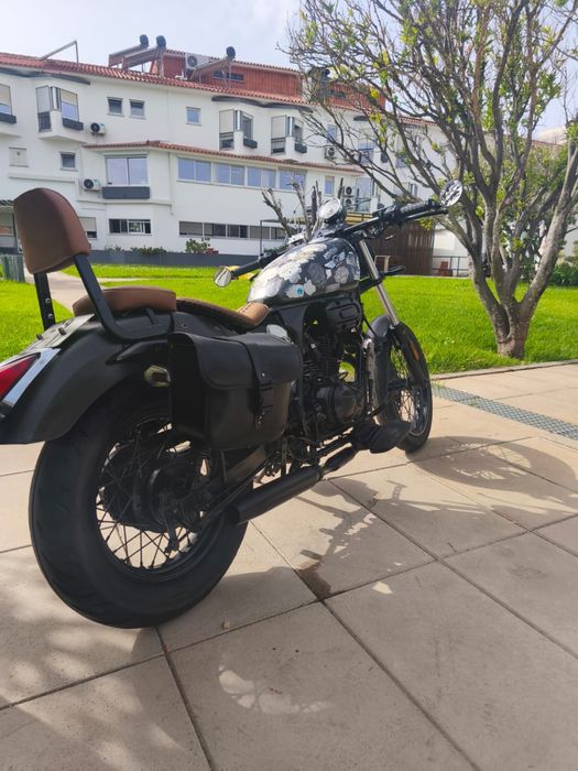 Moto Vortex 125cc café racer