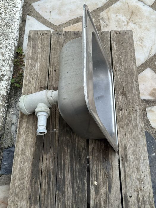 Lava loica de uma cuba pequeno