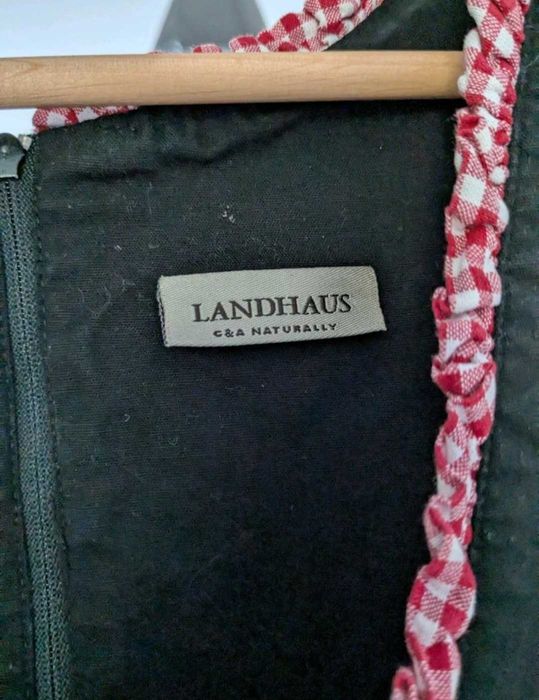 Sukienka bawarska 32