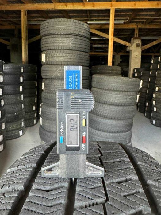 Шини зимові 205/55 R16 BRIDGESTONE BLIZZAK VRX2 (8+mm 95%)