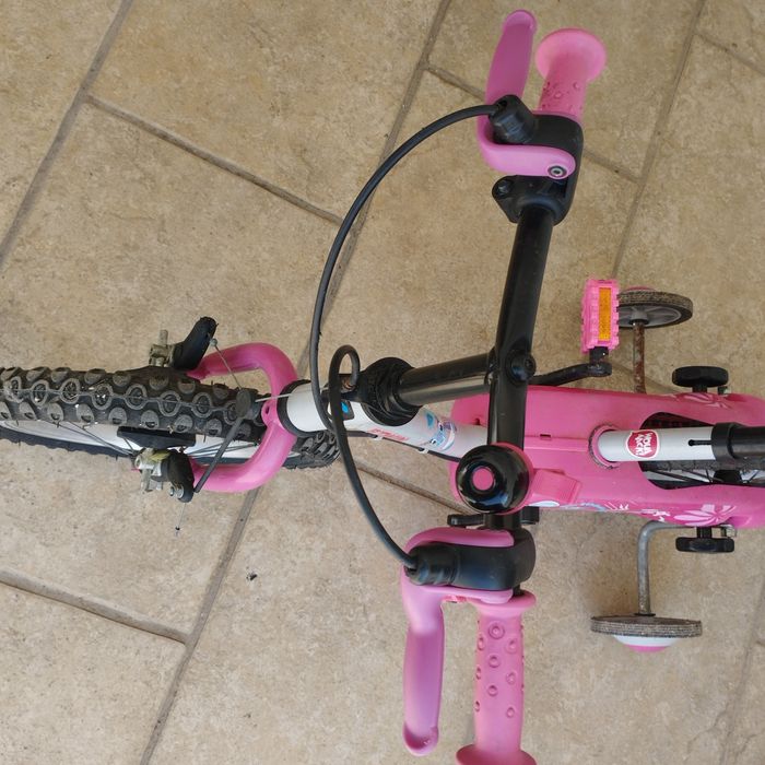 Bicicleta menina 3 a 5 anos