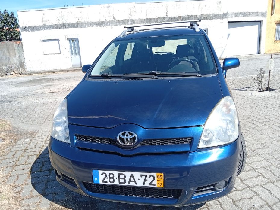 Toyota Corolla Verso 2.0 D-4D, 7 lugares