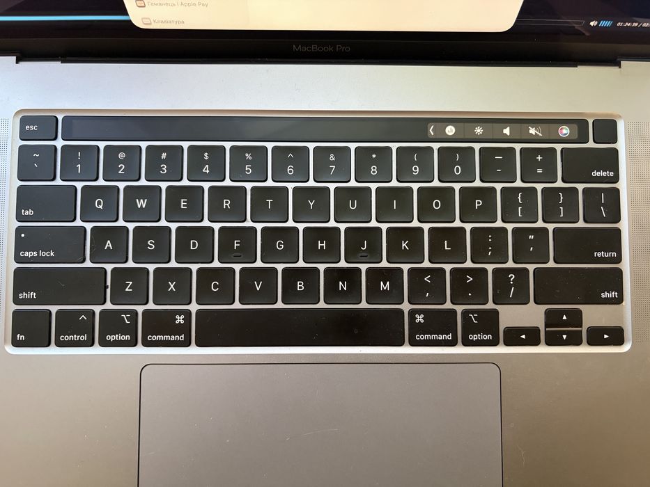 Macbook Pro 16” 2019 i7 16/512 touchbar