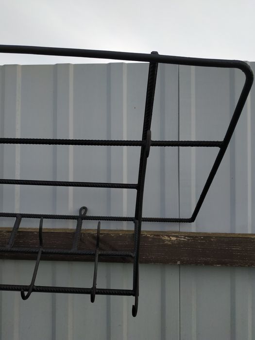 OKAZJA Kuty wieszak z półką metaloplastyka rękodzieło z PRL garderoba