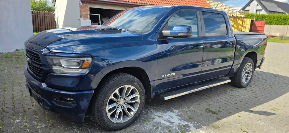 RAM 1500 Dodge RAM 5.7 1500 Laramie V8 HEMI+LPG