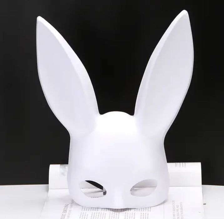 Матовая маска зайца кролика плэйбой playboy квадробики карнавальна