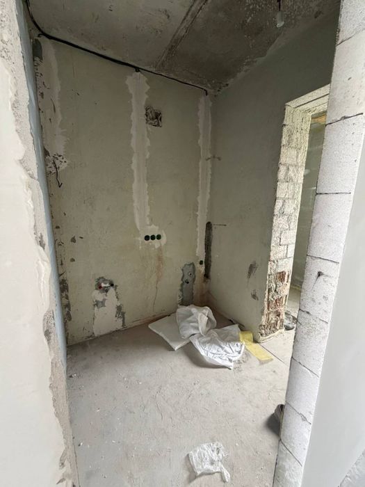 2-км кварт, 54м2, здано, є газ, 2 км до центру, бічна Варшавська