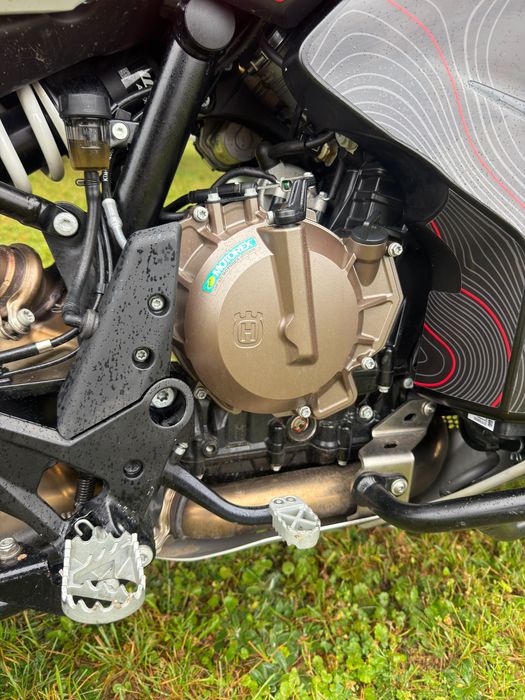 Husqvarna 901 Norden enduro adv 2024 4 tys km