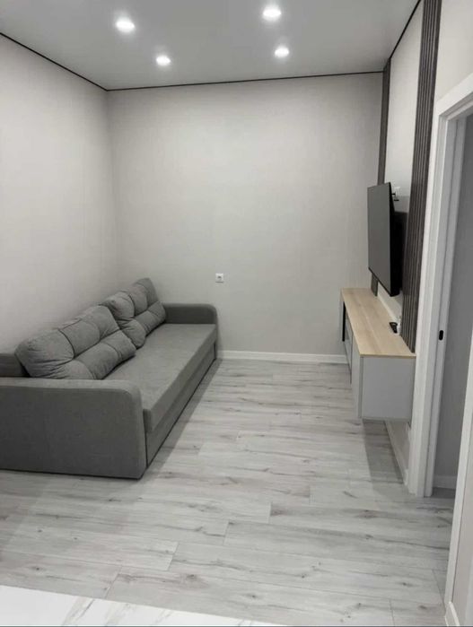 1кім .квар. 67 Перлина. Вид на ипподром. Євроремонт.Повна комплектауія