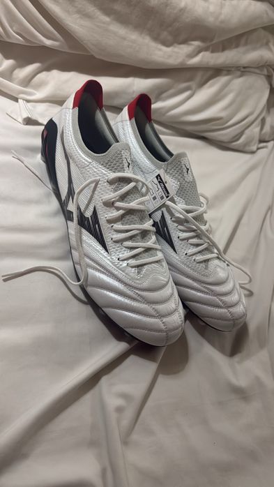 Chuteira mizuno elite