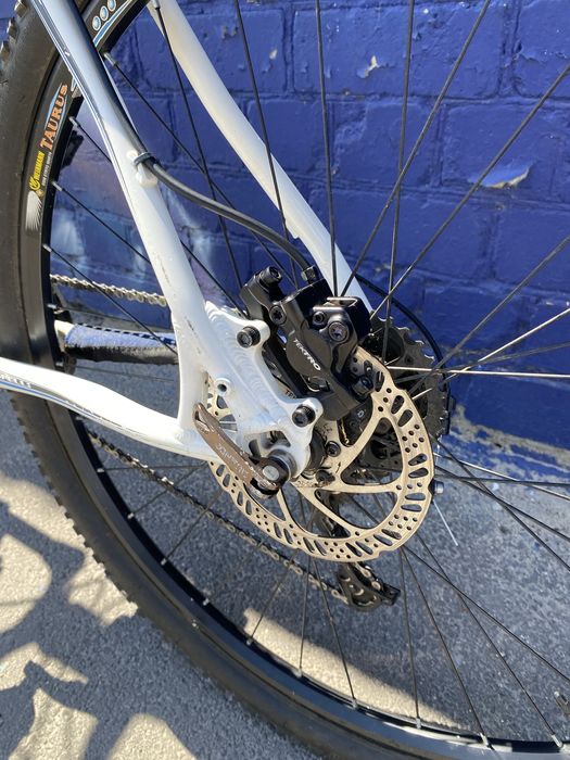 Гірський велосипед 27,5” дюймів, рама - 19 Shimano Alivio гідравлічні гальма