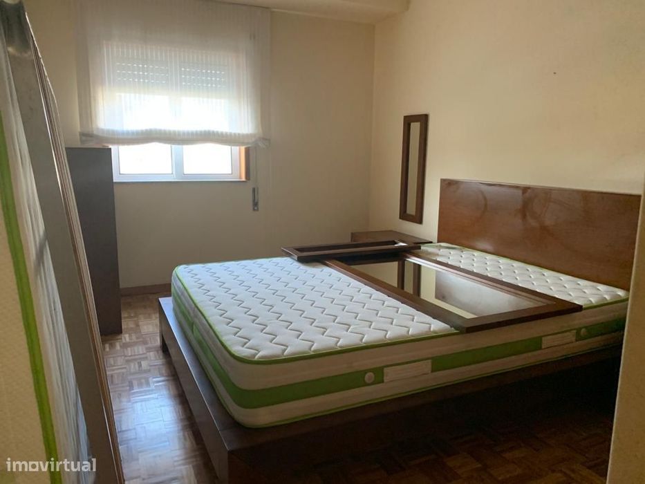 Apartamento T3 mobilado em Ofir - cond. com piscina