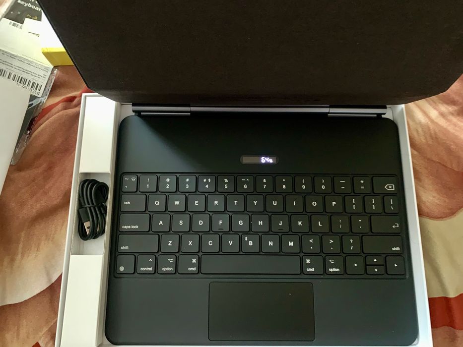 Чехол-клавиатура для iPad Pro 13”(2024) Baseus Brilliance 2 Magnetic.
