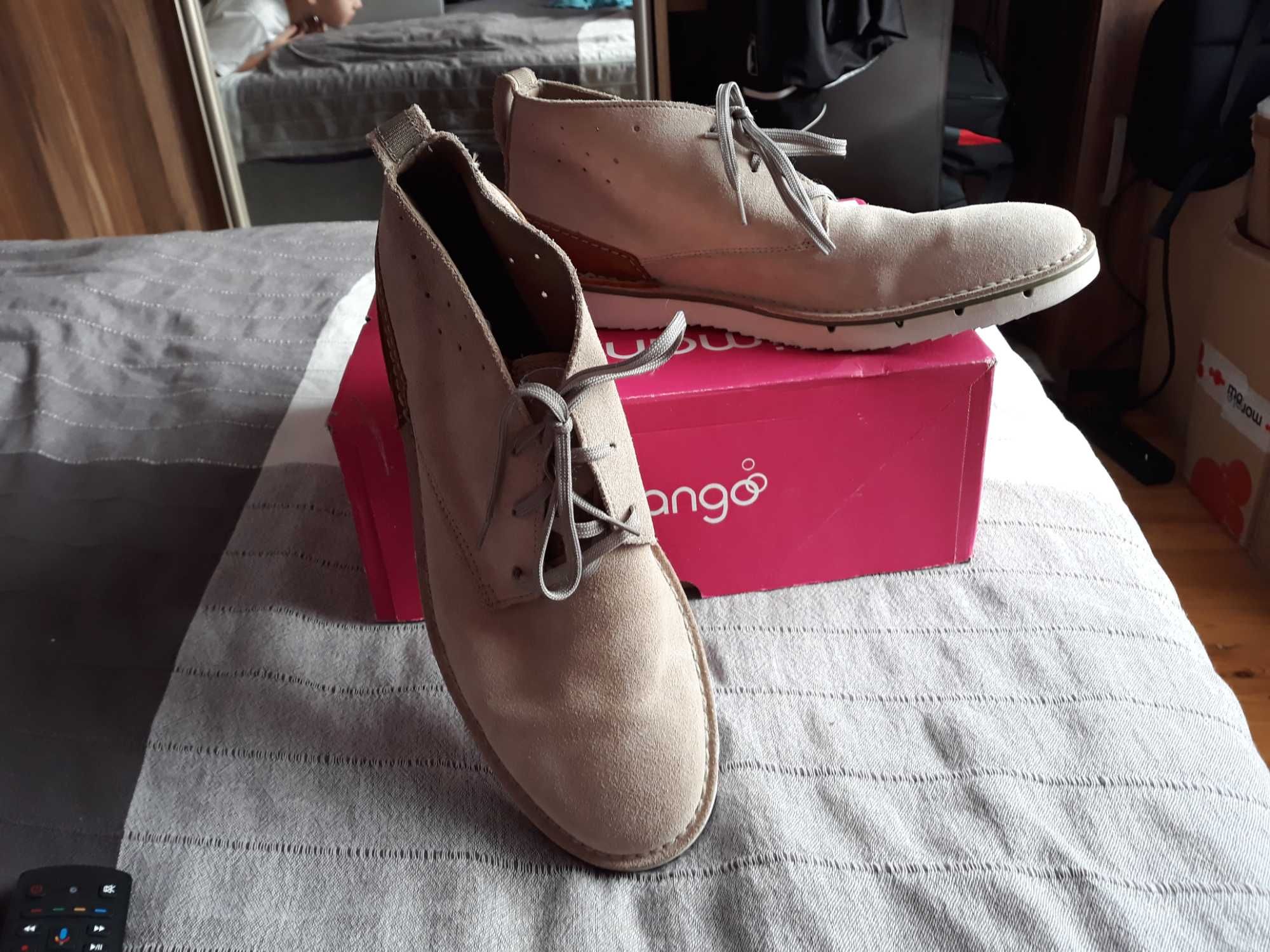 Clarks capler mid sale