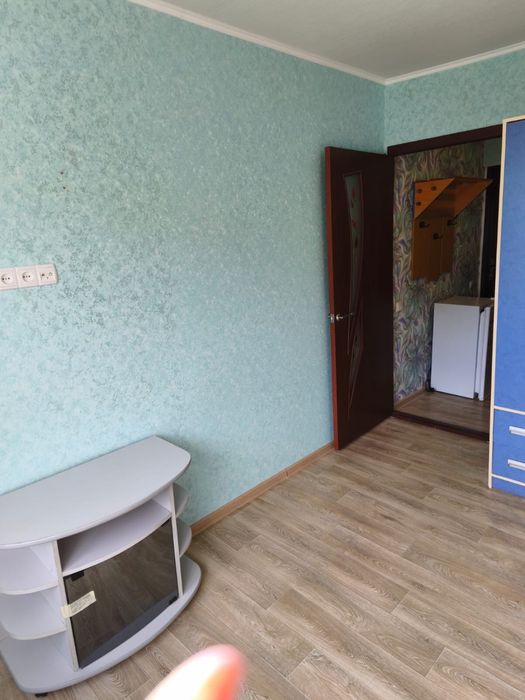 Продам 1к гостинку.