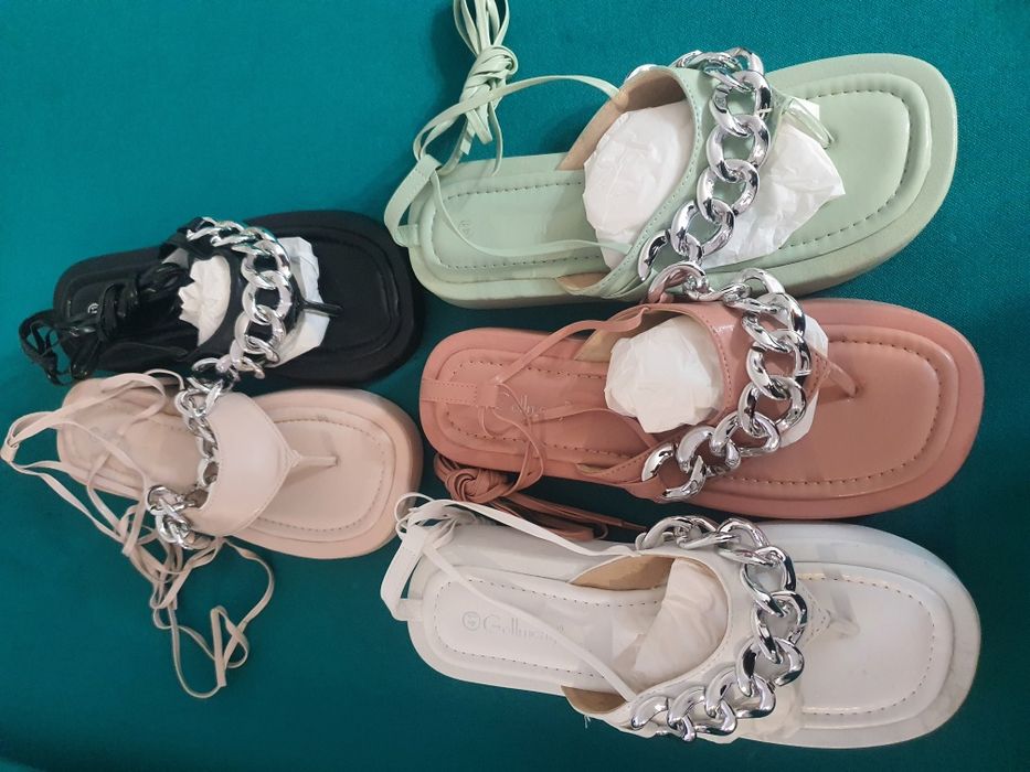 Новые женские босоножки на завязках 41размер