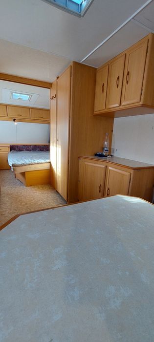 караван кемпінг  будинок на колесах причіп дача