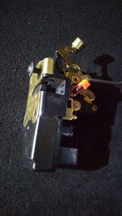 Fecho Da Porta Trás Dto Rover 45 Hatchback (Rt)