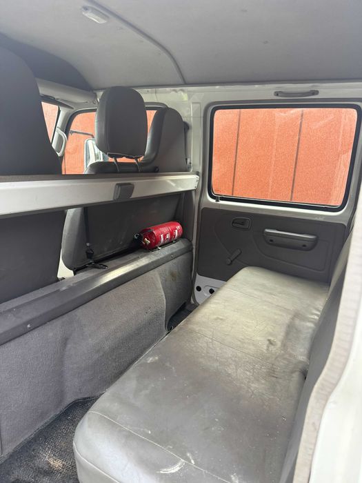 Toyota dyna cabine dupla tribasculante