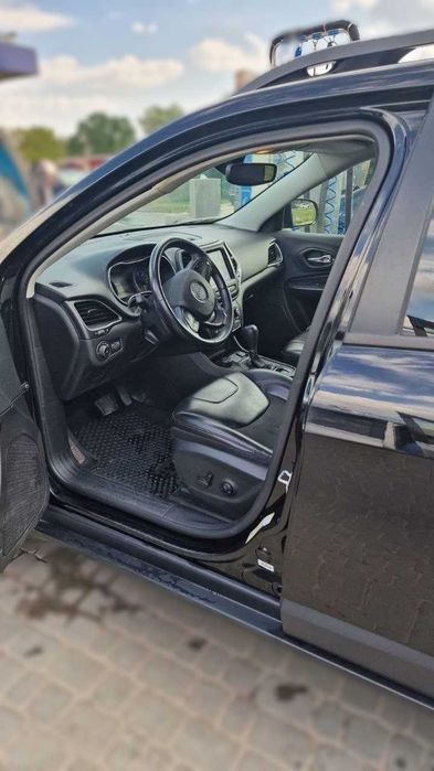 Jeep Cherokee 2019, ТОРГ!