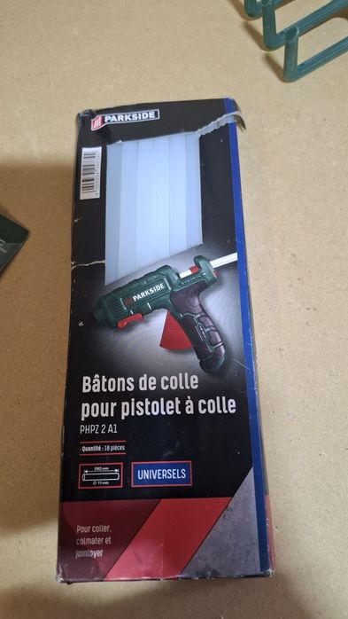 Laski kleju na gorąco marki Parkside 16szt