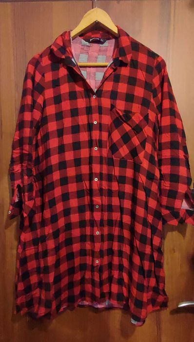 Koszula w kratkę Stradivarius S