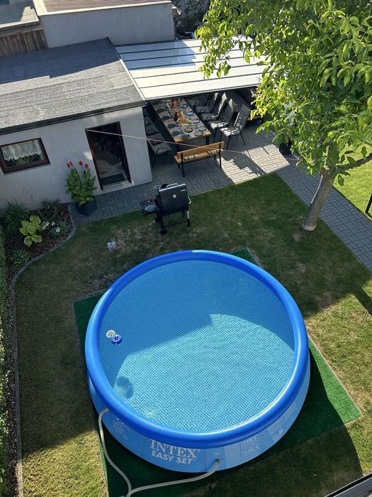 Basen INTEX średnica 4 m.